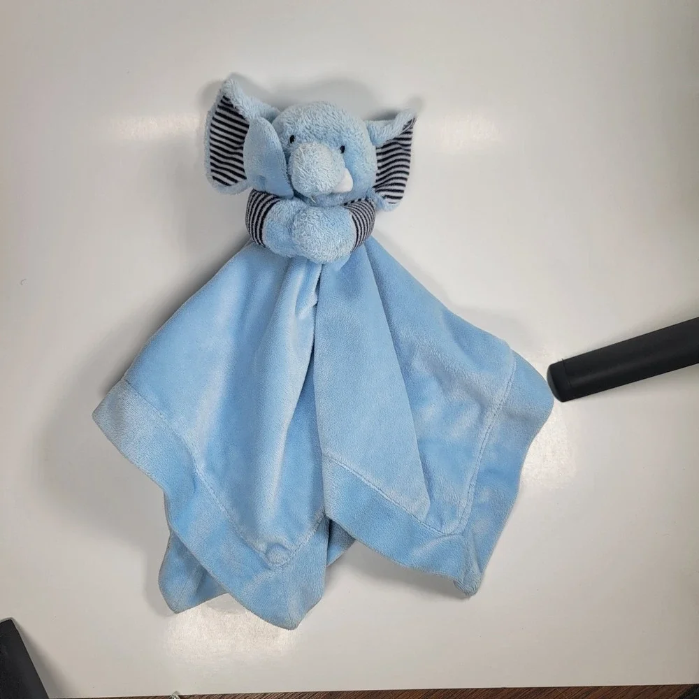 Carters‎ Baby Blue Elephant Lovey Rattle Security Velour Blanket Satin Lined